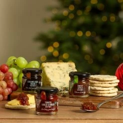 Outlet 😉 Cheese Party Treats Chutney & Crackers Set ❤️