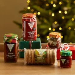 Buy ⌛ Cheese Board Treats Chutney & Crackers Gift Set 🧨
