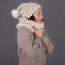 Hot Sale 😍 Totes totes Ladies Cream Knit Beanie and Snood Set 🥰